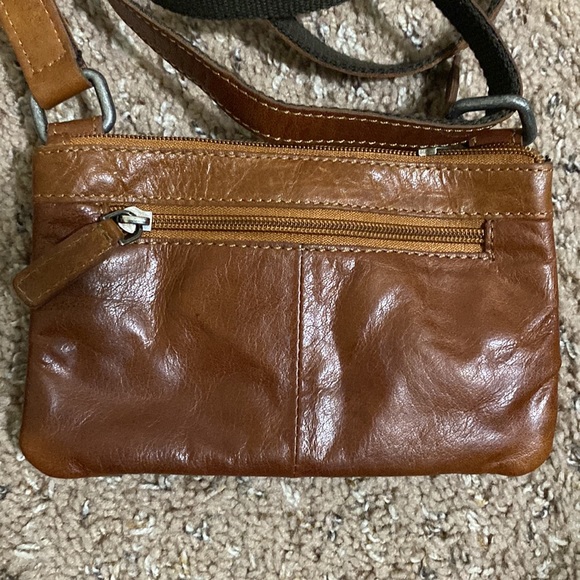 Jack Georges leather crossbody - Picture 9 of 12